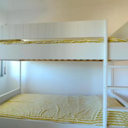Medes Park Apartment *
